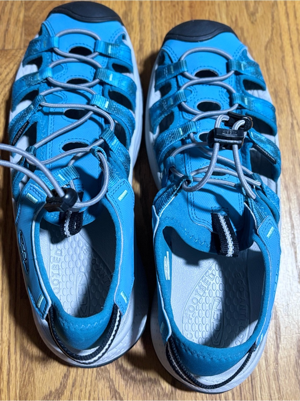 KEEN Newport H2 Blue Water Sandals Hiking Outdoor Comfort Shoes Women's 10.5